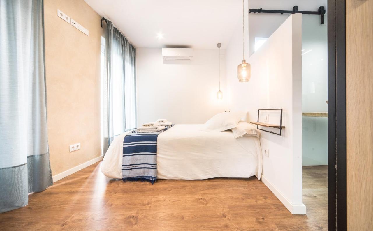 Rey De Sevilla Flats - Duplex Museo Buitenkant foto